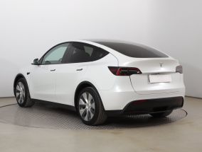 Tesla Model Y - 2023