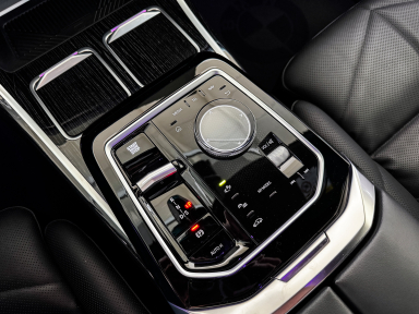 BMW 7 - 2023