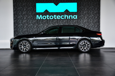 BMW 7 - 2023