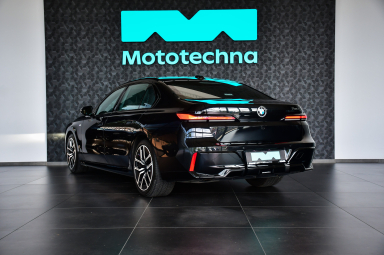 BMW 7 - 2023