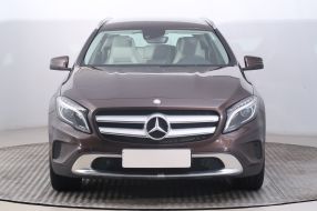 Mercedes-Benz GLA - 2014