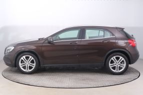 Mercedes-Benz GLA - 2014