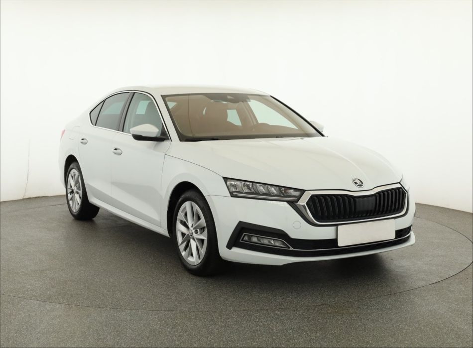 Skoda Octavia - 2023