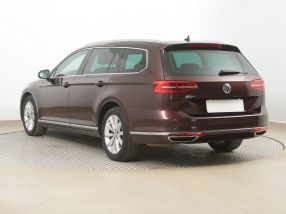 Volkswagen Passat - 2017