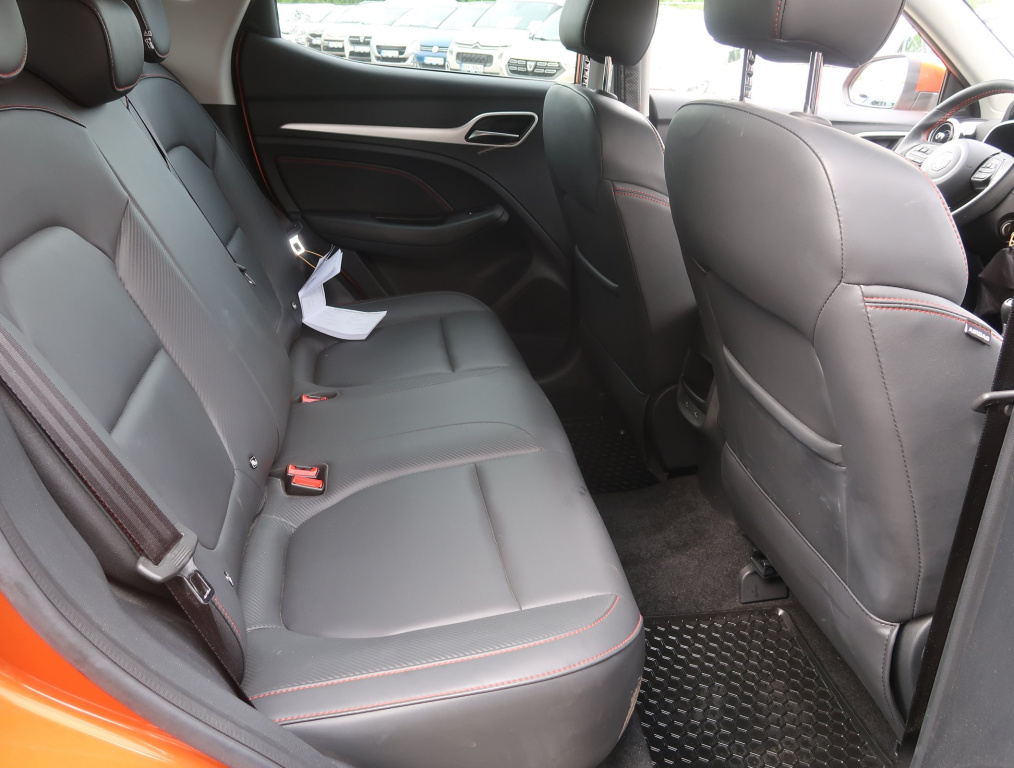 MG ZS SUV