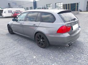 BMW 3 - 2011