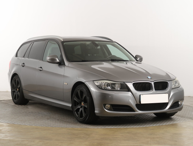 BMW 318 i, 2011