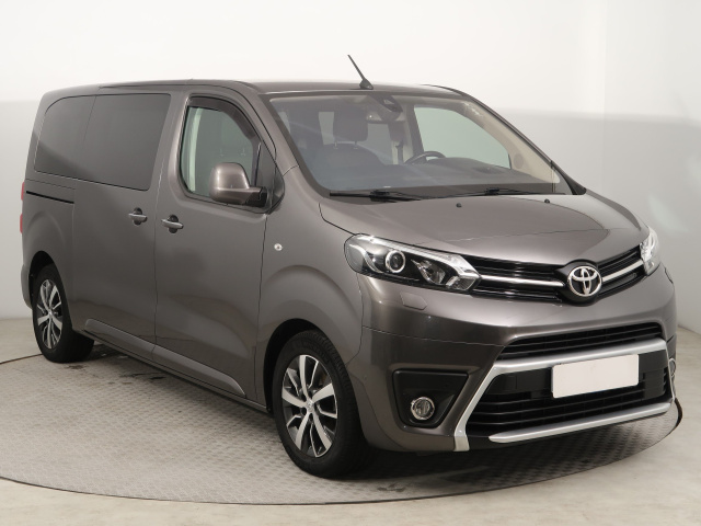 Toyota Proace Verso 2021