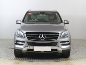 Mercedes-Benz ML - 2012