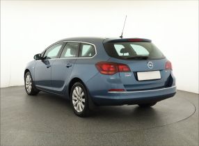 Opel Astra - 2016