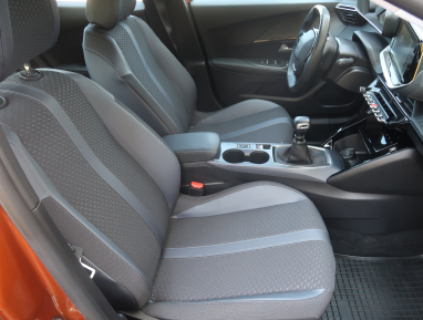 Peugeot 2008 - 2020