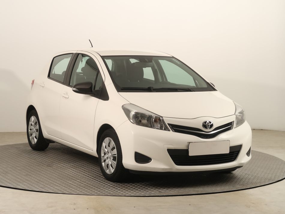 Toyota Yaris - 2012