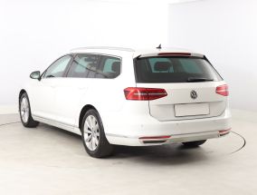 Volkswagen Passat - 2017