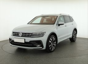 Volkswagen Tiguan - 2018