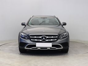Mercedes-Benz E - 2017