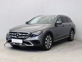 Mercedes-Benz E - 2017