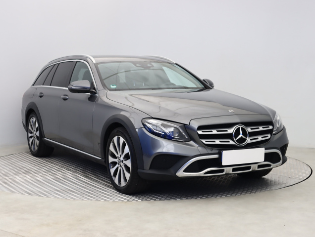 Mercedes-Benz E 2017