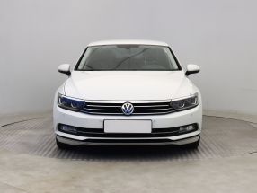 Volkswagen Passat - 2017