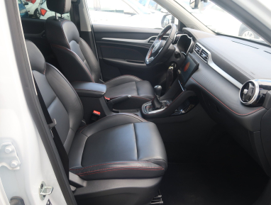 MG ZS II - 2023