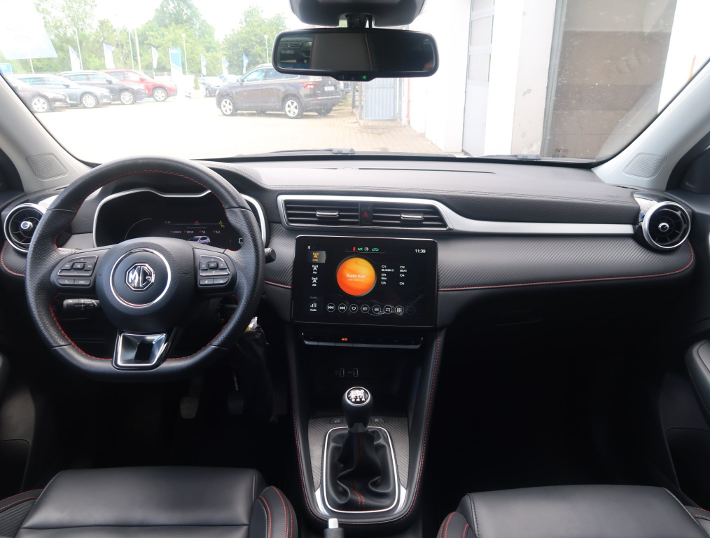 MG ZS SUV