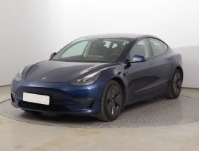 Tesla Model 3 - 2021