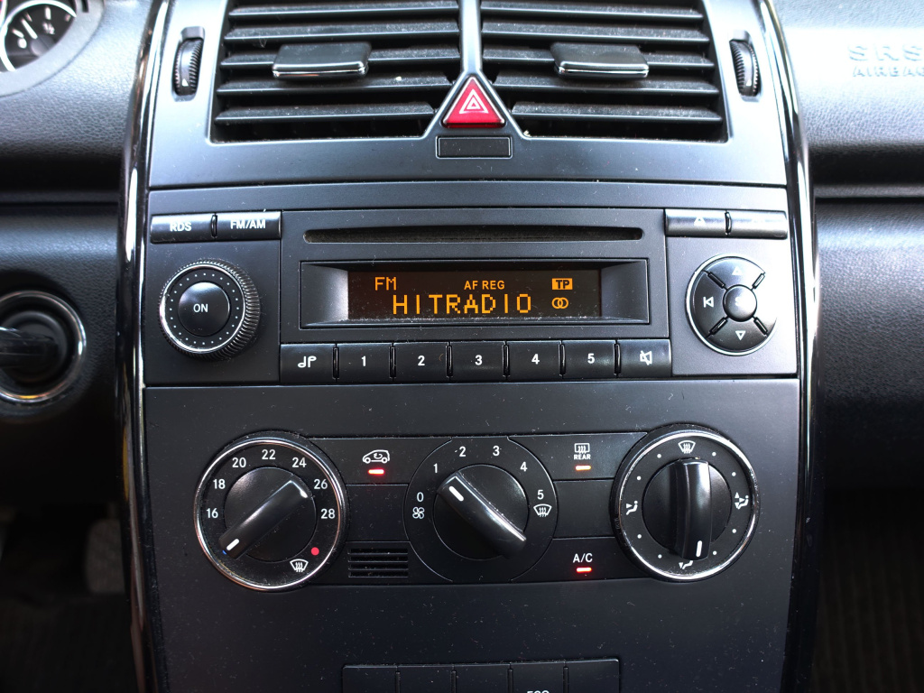 Mercedes-Benz A
