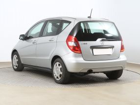 Mercedes-Benz A - 2010