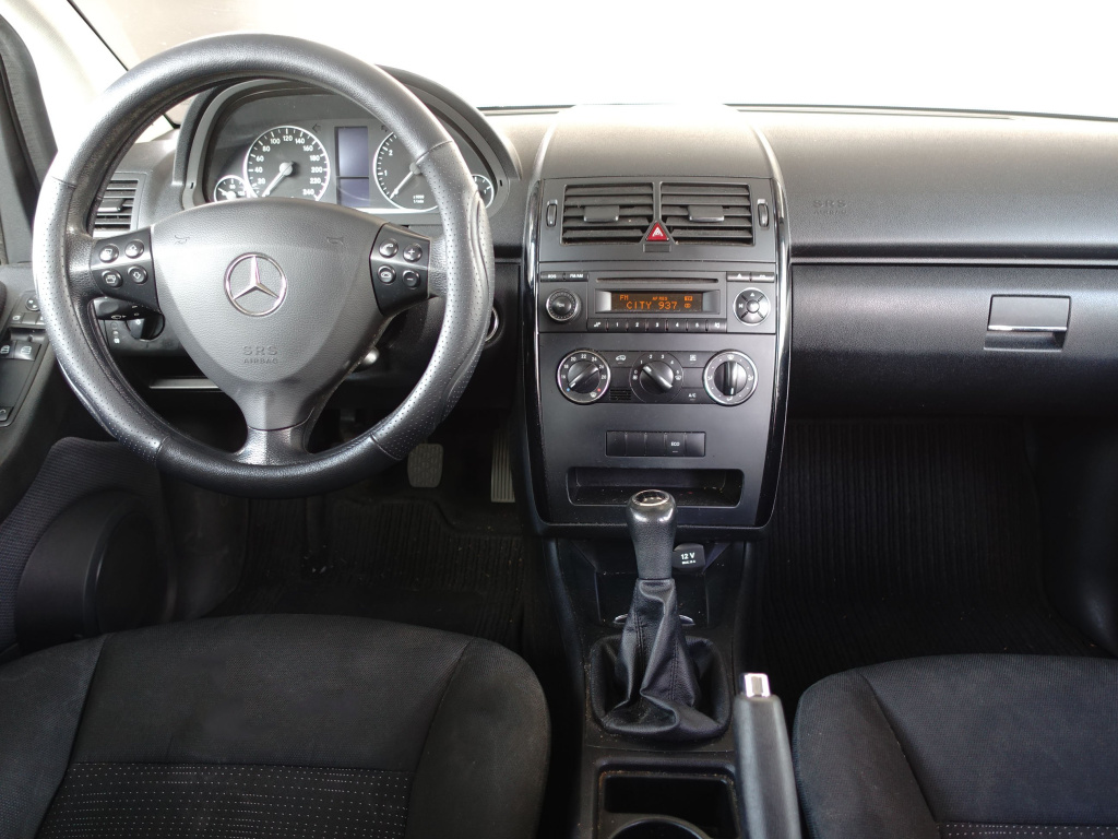 Mercedes-Benz A