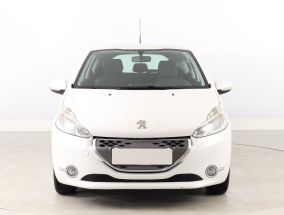 Peugeot 208 - 2013