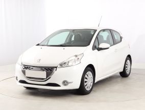 Peugeot 208 - 2013