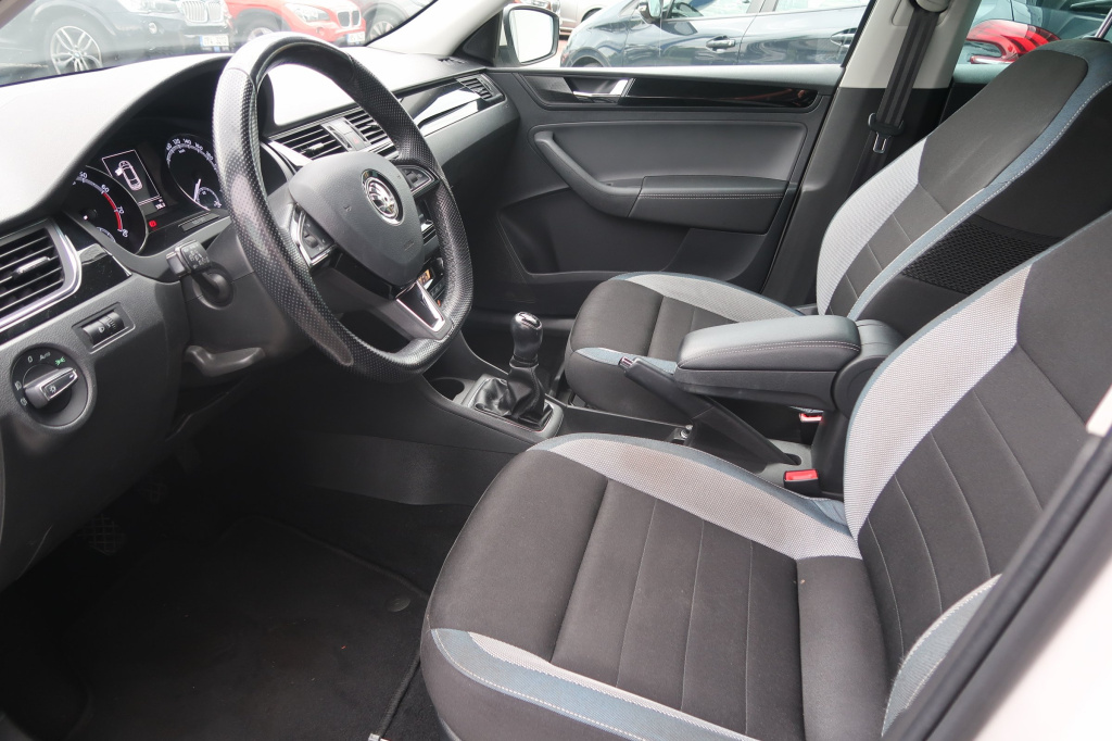Škoda Rapid Spaceback