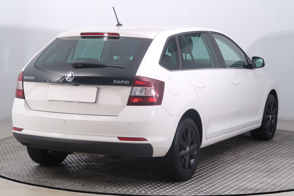Škoda Rapid Spaceback