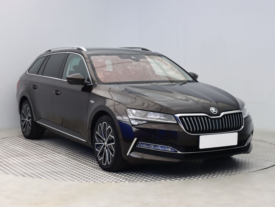 Skoda Superb - 2020
