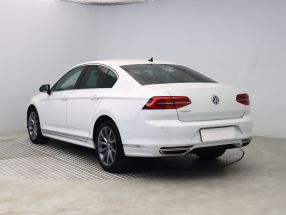 Volkswagen Passat - 2019