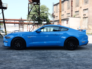 Ford Mustang - 2023