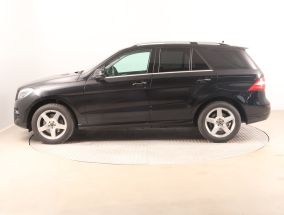 Mercedes-Benz ML - 2012