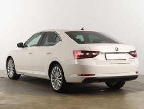 Skoda Superb - 2016