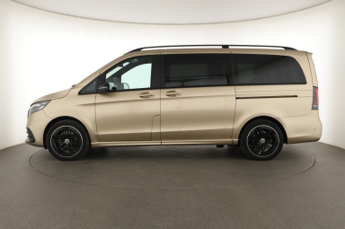 Mercedes-Benz V - 2024