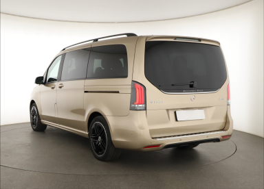 Mercedes-Benz V - 2024