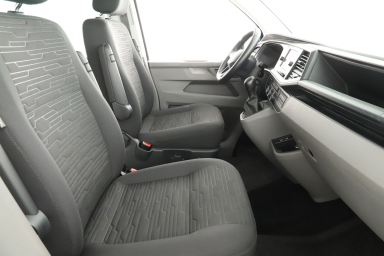 Volkswagen Caravelle - 2023