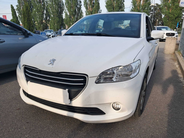 Peugeot 301 2017