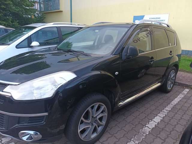 Citroen C-Crosser 2009