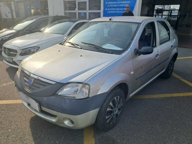 Dacia Logan 2007
