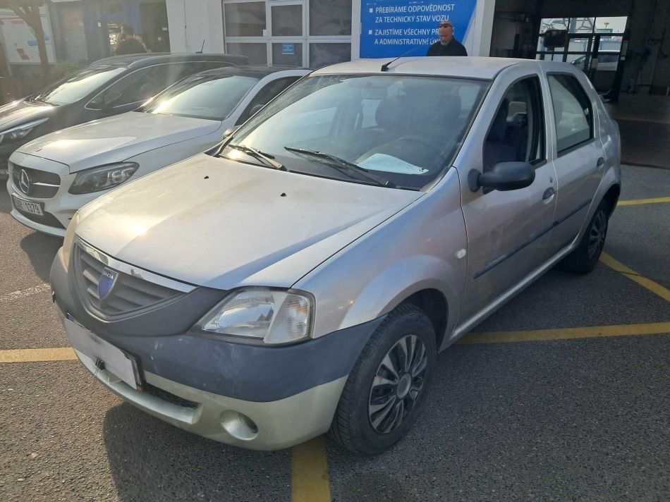 Dacia Logan - 2007