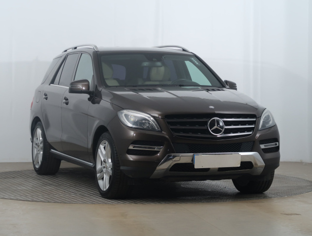 Mercedes-Benz ML 2013