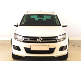 Volkswagen Tiguan - 2012