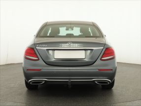 Mercedes-Benz E - 2016