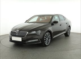 Skoda Superb - 2021