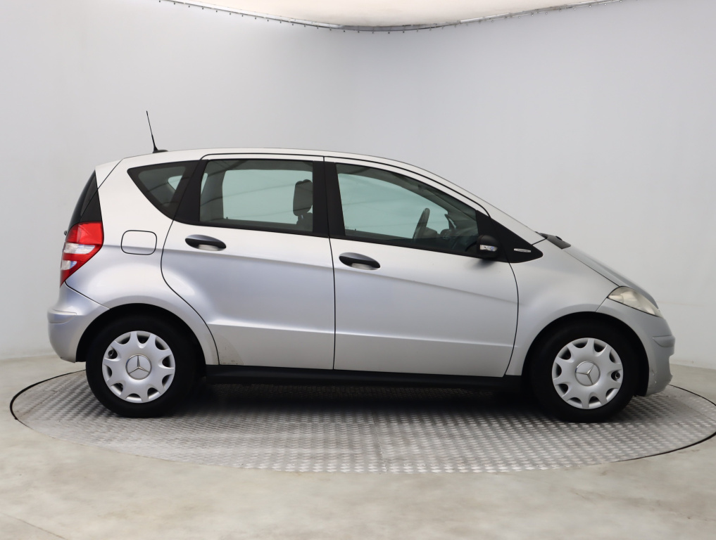 Mercedes-Benz A