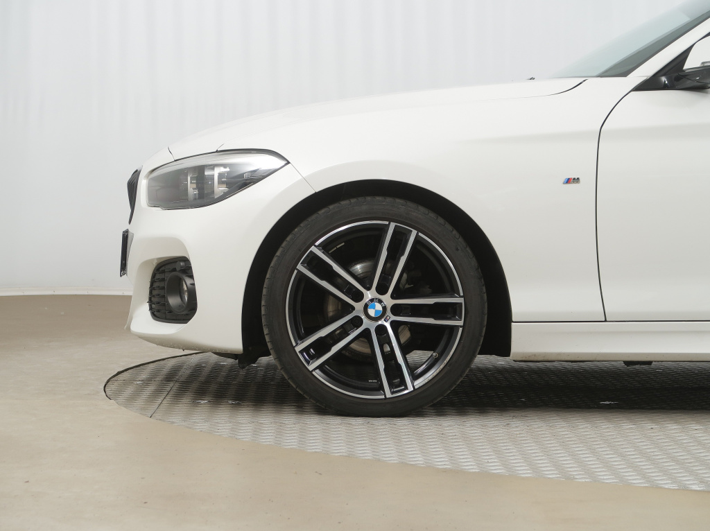 BMW 1